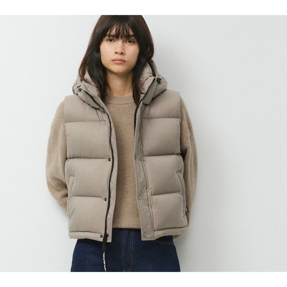Aritzia Tna The Super Puff Vest Tan Beige Goose Down Hooded Puffer Sz L Comfy